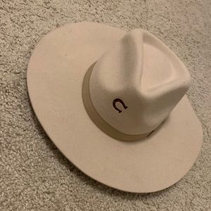 Charlie 1 horse hat